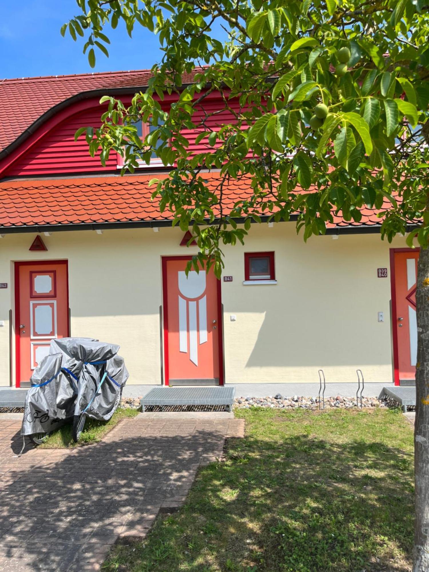 Moewenblick Bakenberg-41 Ferienwohnung Mit Terrasse, Doppelbett, Schlafsofa, Vollstaendige Komfortkueche Dranske Exterior foto